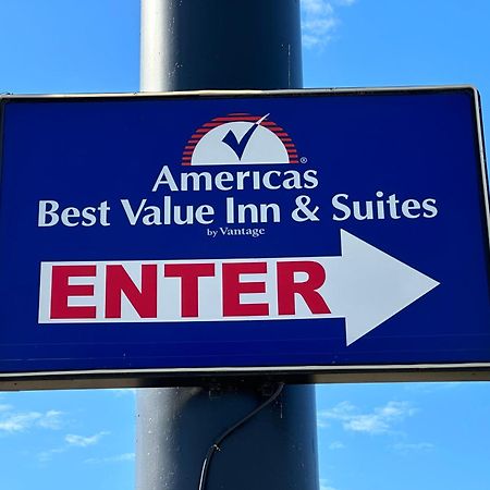 Americas Best Value Inn And Suites Groves Екстер'єр фото